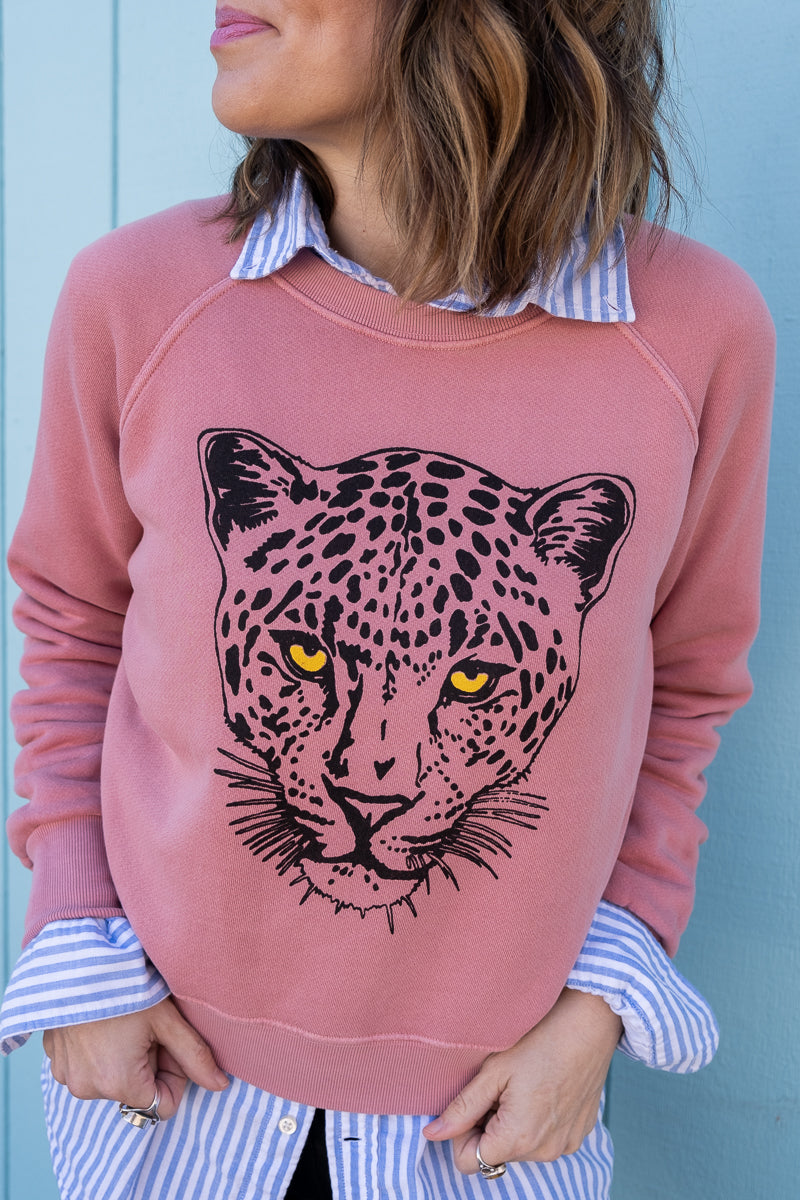 the "snow leopard" vintage wash sweatshirt on pink