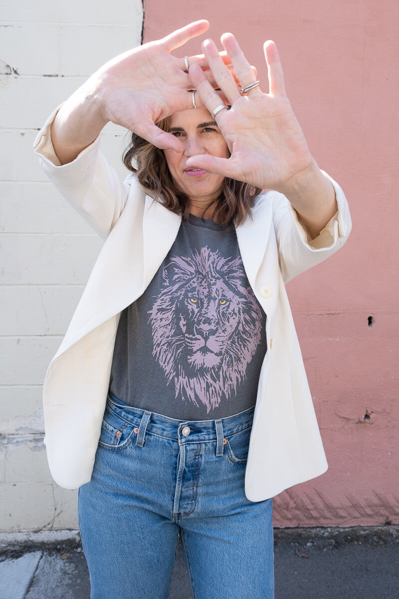 the "mane energy" graphic tee on vintage black